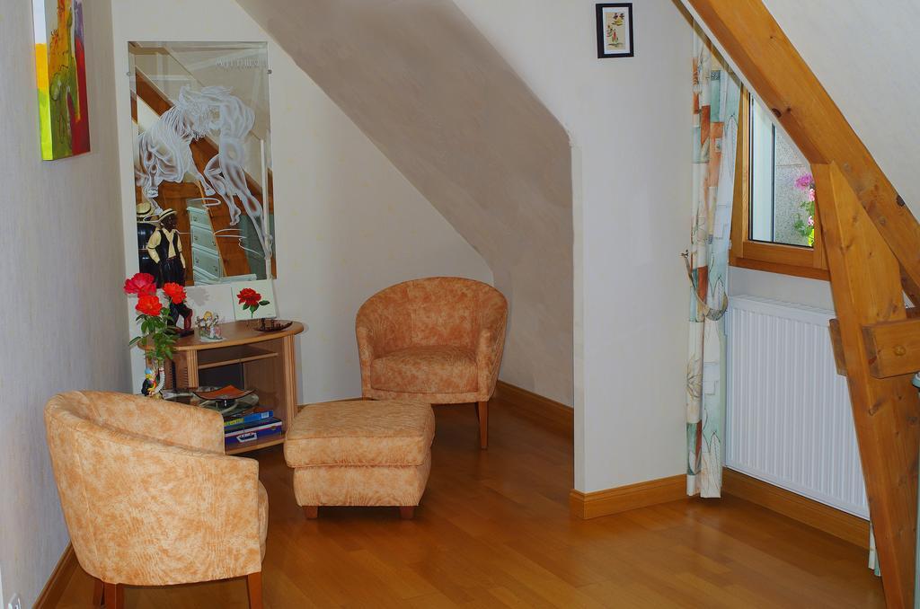Chambre D'Hotes Miraflores Malestroit ภายนอก รูปภาพ